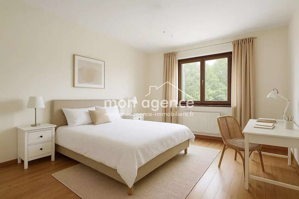 Maison à LE MESNIL-ESNARD