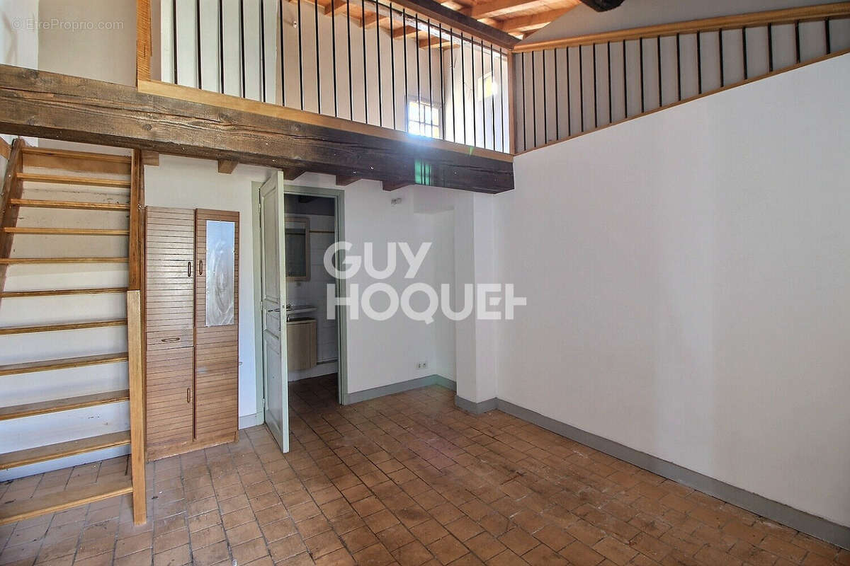 Appartement à BEAUCAIRE