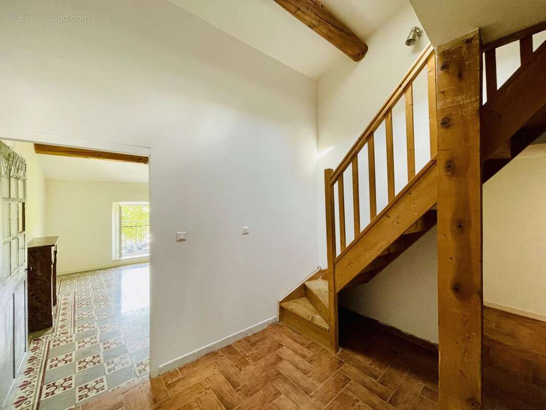 Appartement à VAISON-LA-ROMAINE