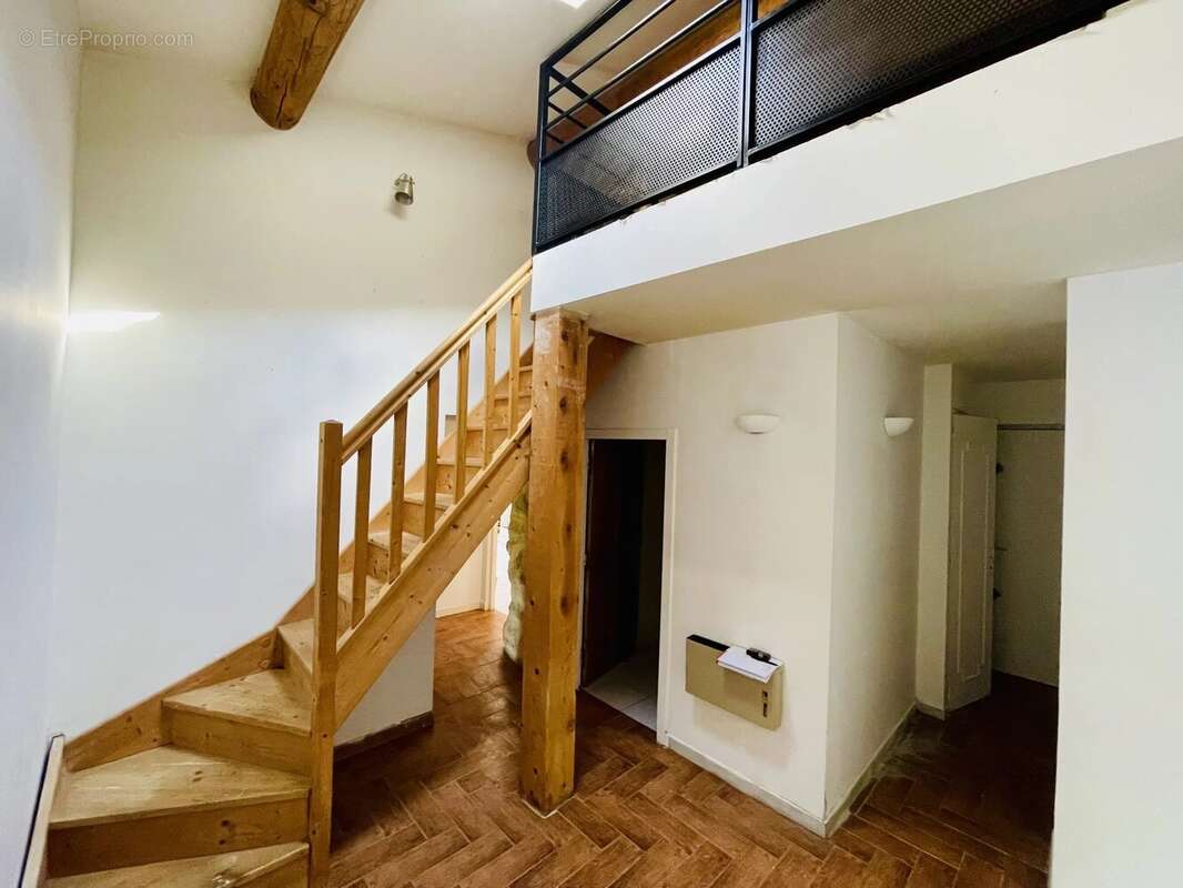 Appartement à VAISON-LA-ROMAINE