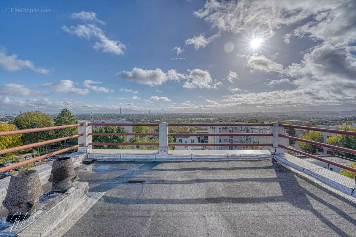 Appartement à SURESNES