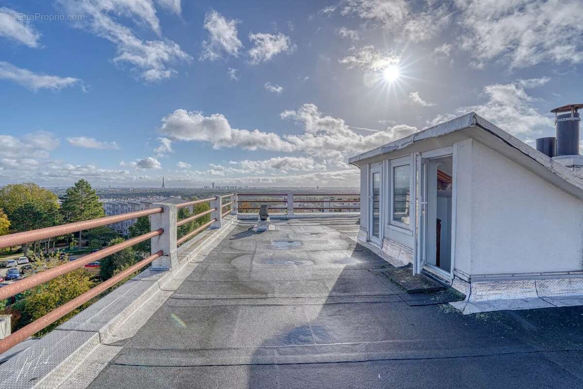 Appartement à SURESNES