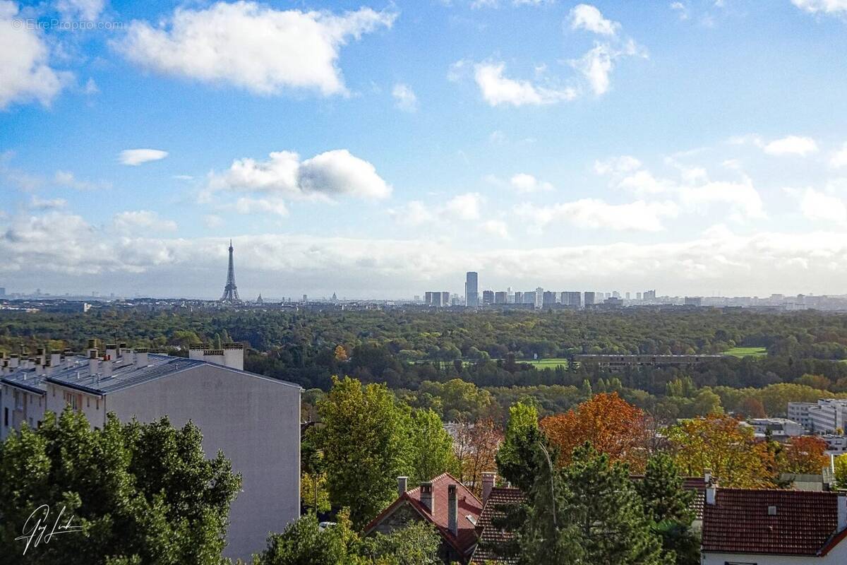 Appartement à SURESNES
