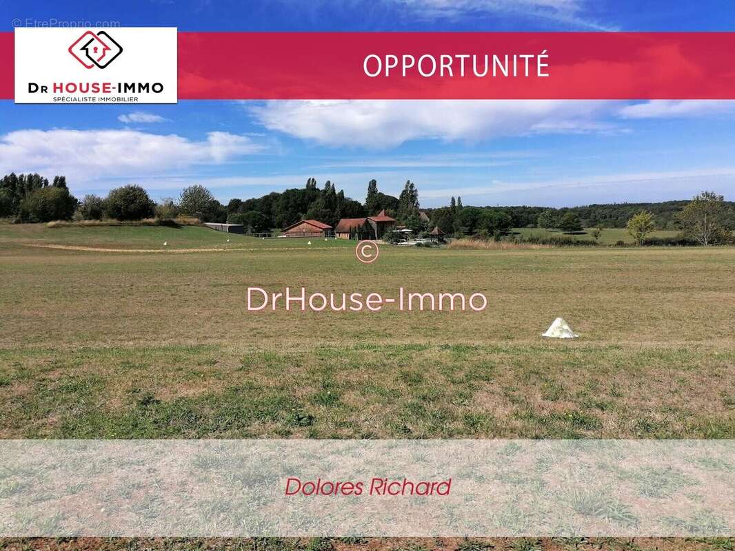Terrain à PRESSIGNAC-VICQ