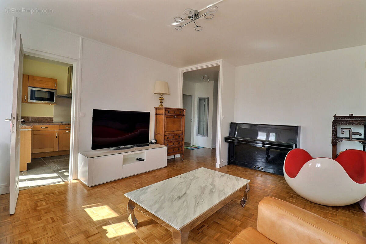 Appartement à RUEIL-MALMAISON