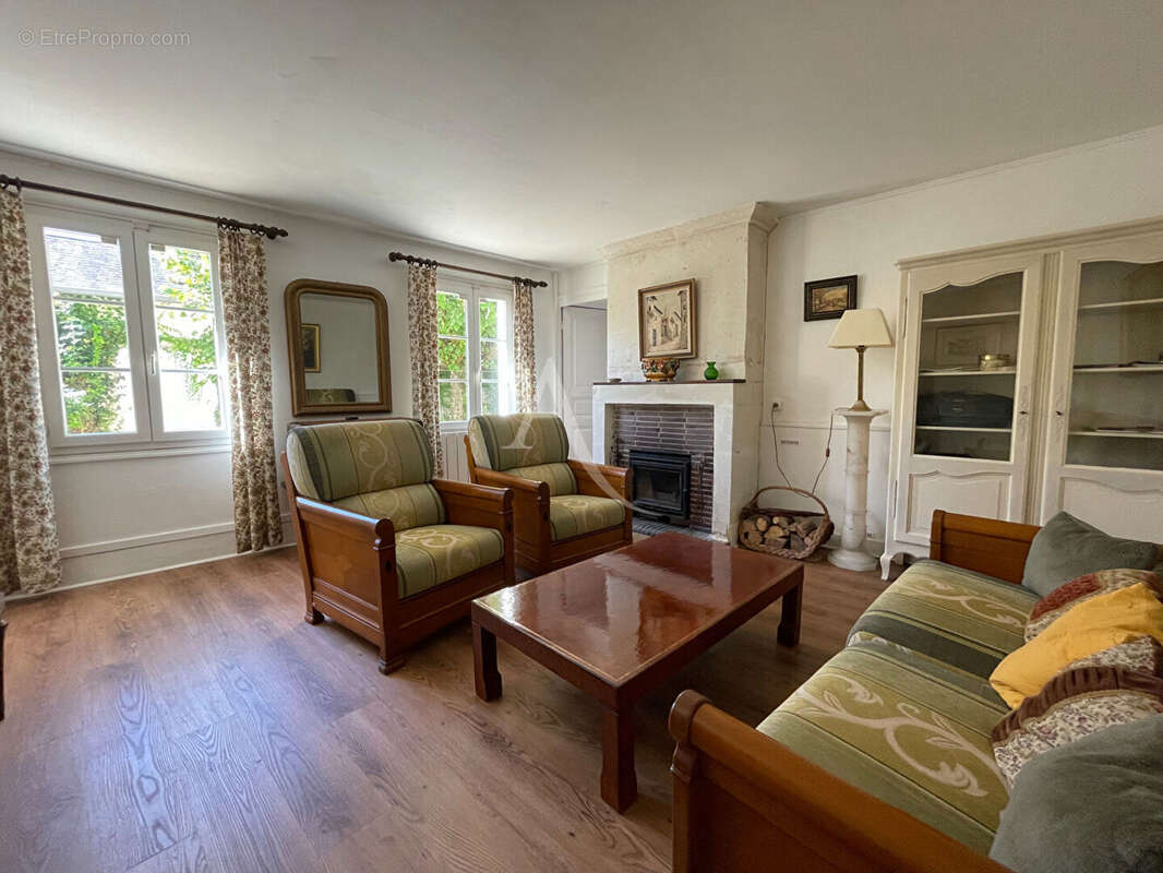 Maison à MONTRICHARD