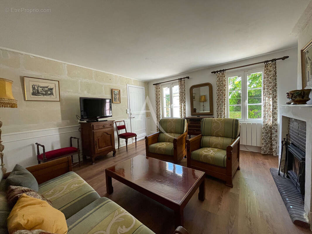 Maison à MONTRICHARD