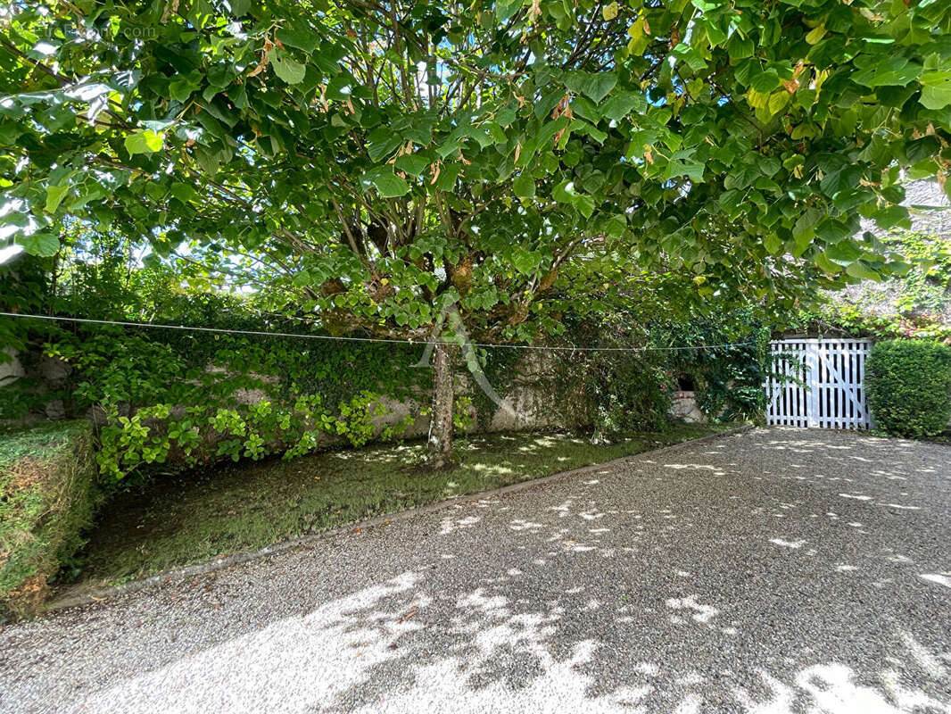 Maison à MONTRICHARD