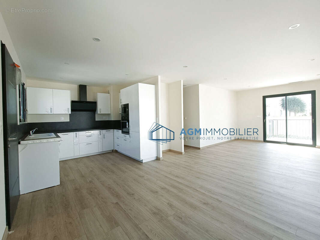 Photo 3 - Maison à BOMPAS