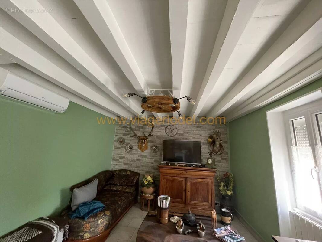 Maison à NOUZERINES