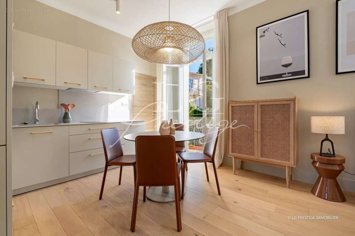 Appartement à CANNES