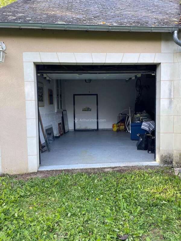 Maison à SAINT-GEORGES-DE-LA-COUEE