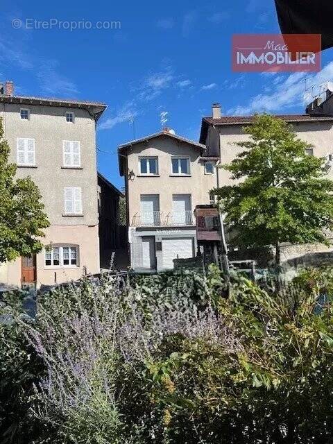 Appartement à SAINT-GALMIER