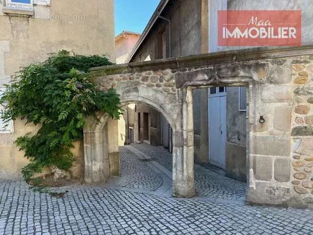 Appartement à SAINT-GALMIER