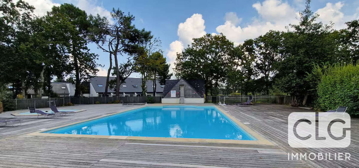 Appartement à COMBRIT