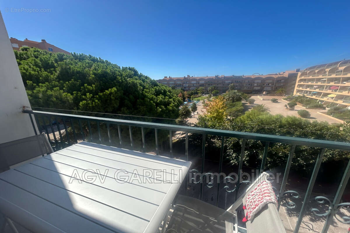 Appartement à HYERES