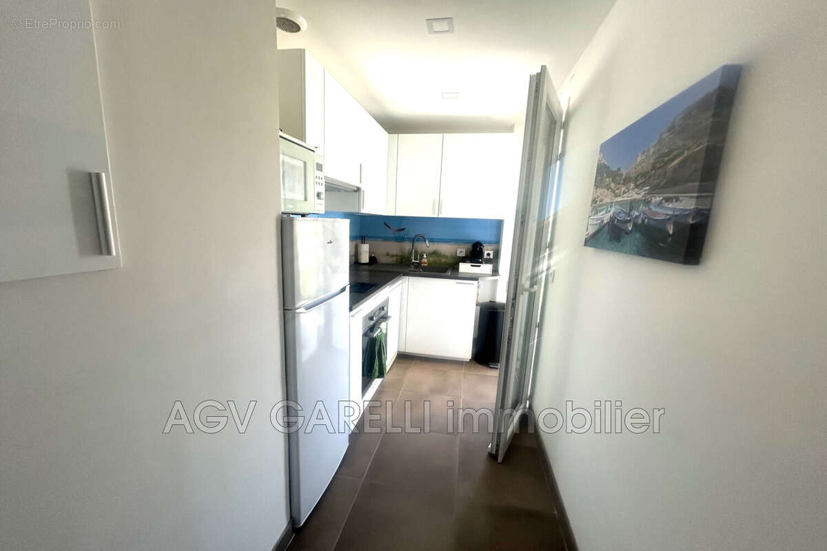 Appartement à HYERES