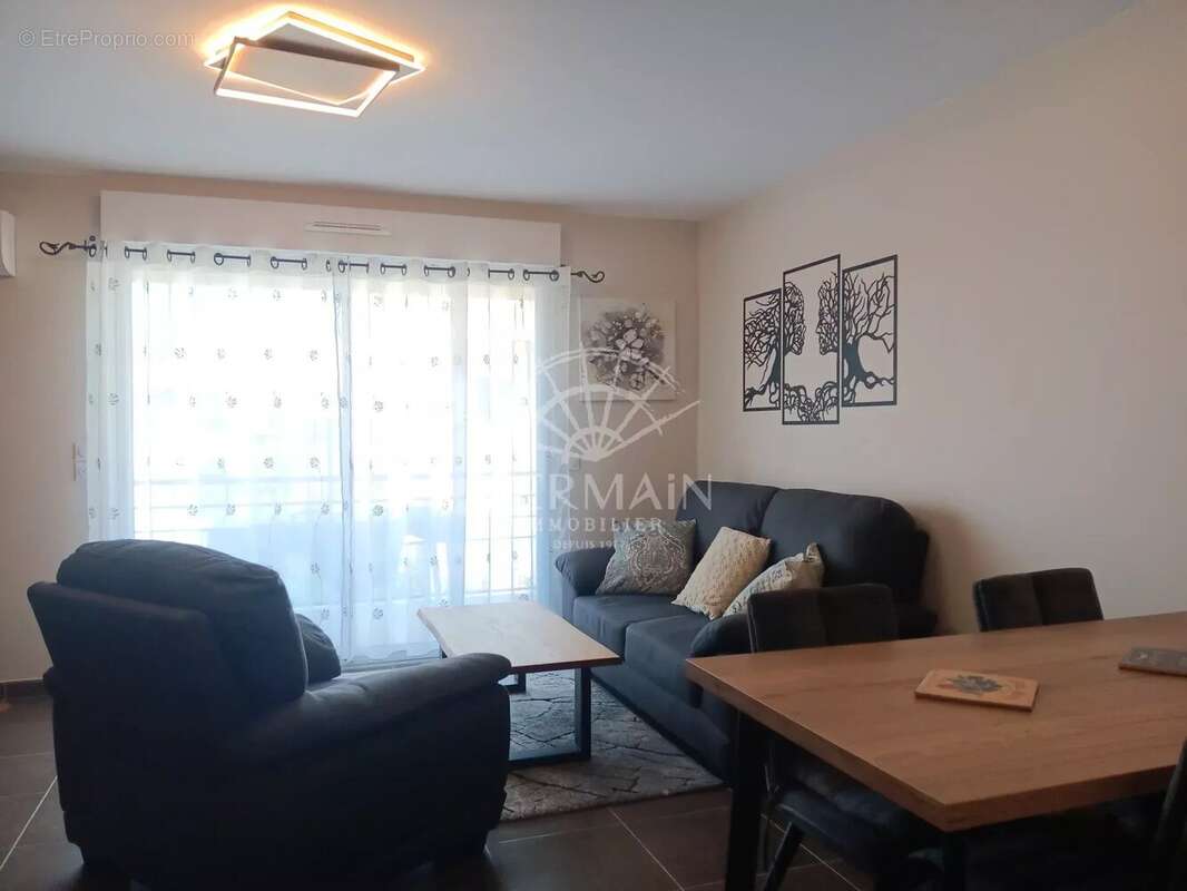 Appartement à LAGNES