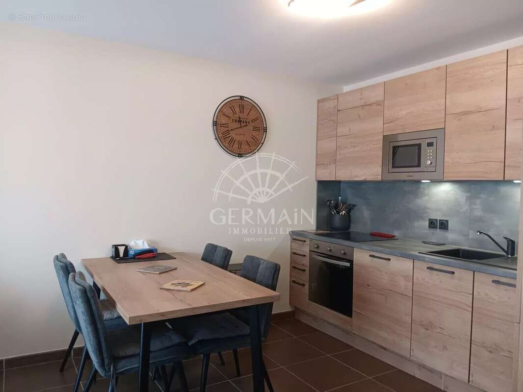 Appartement à LAGNES