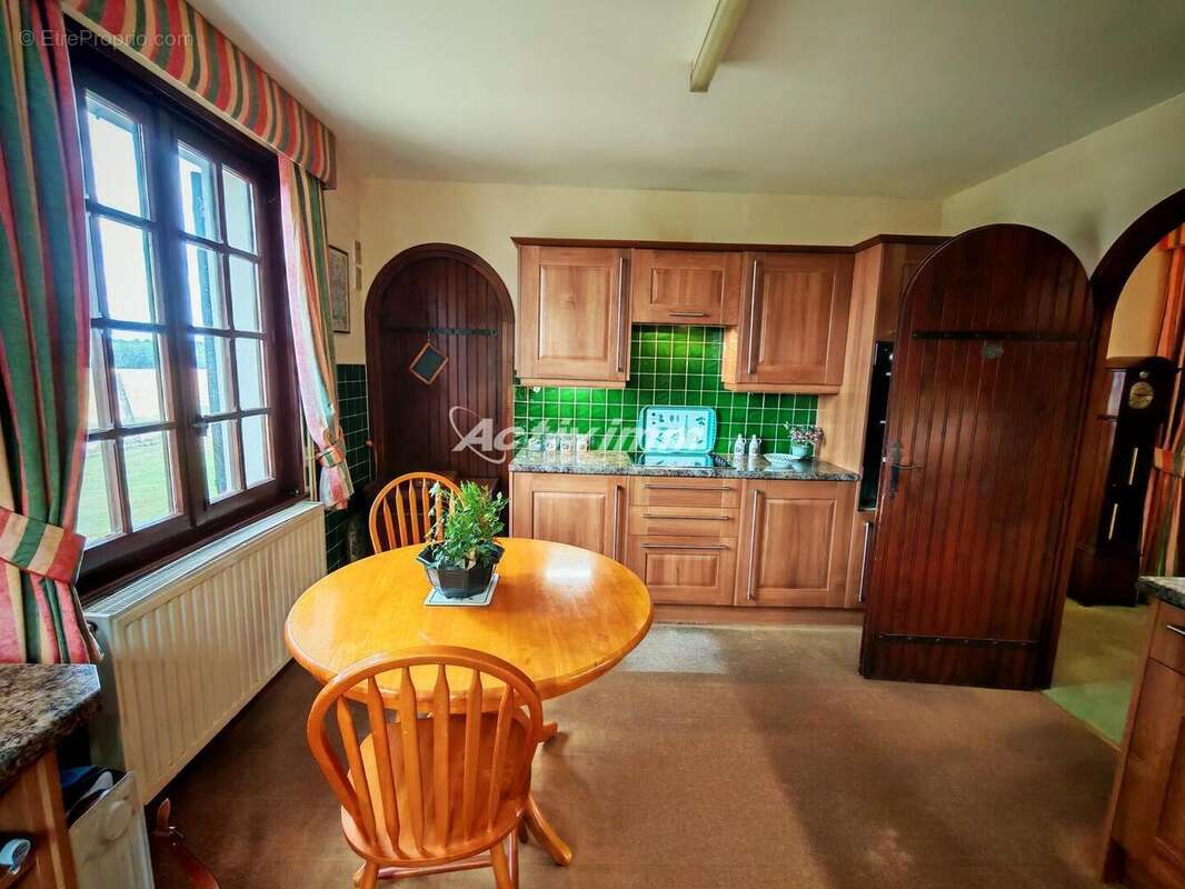 4272 18 - Maison à FLERS