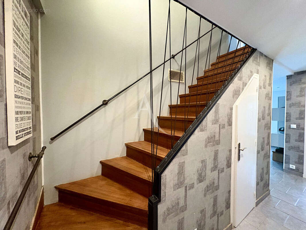 Maison à HEROUVILLE-SAINT-CLAIR