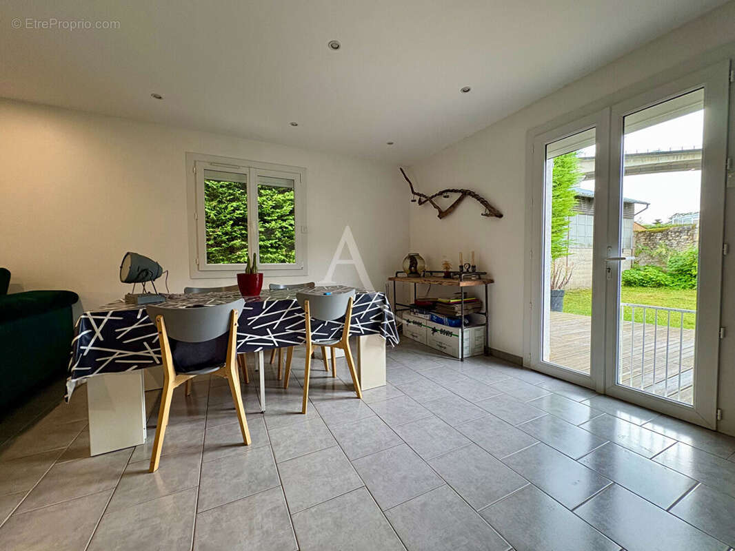 Maison à HEROUVILLE-SAINT-CLAIR