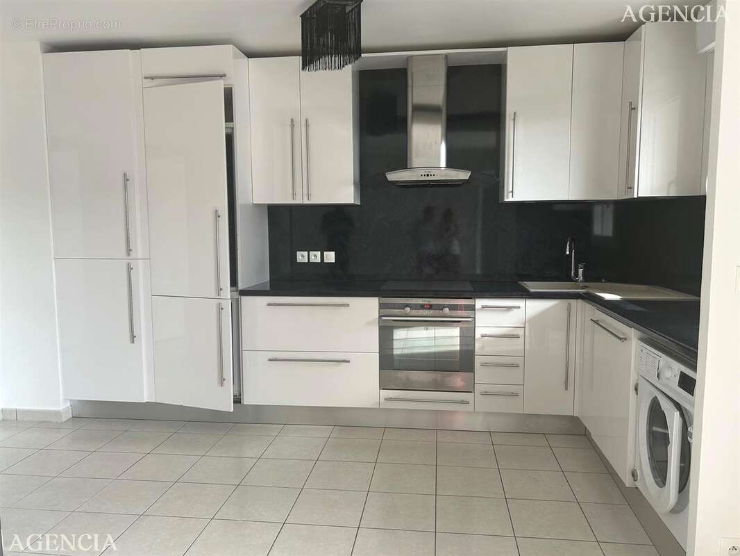 Appartement à PONTAULT-COMBAULT