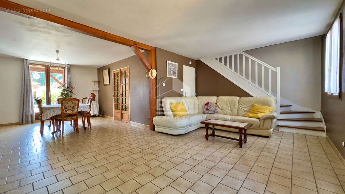 Maison à ANGERVILLE