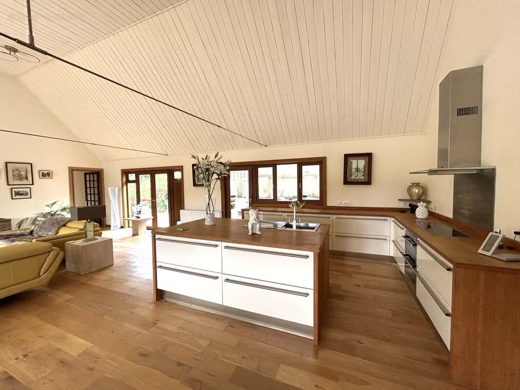 Maison à SAINT-ROMAIN