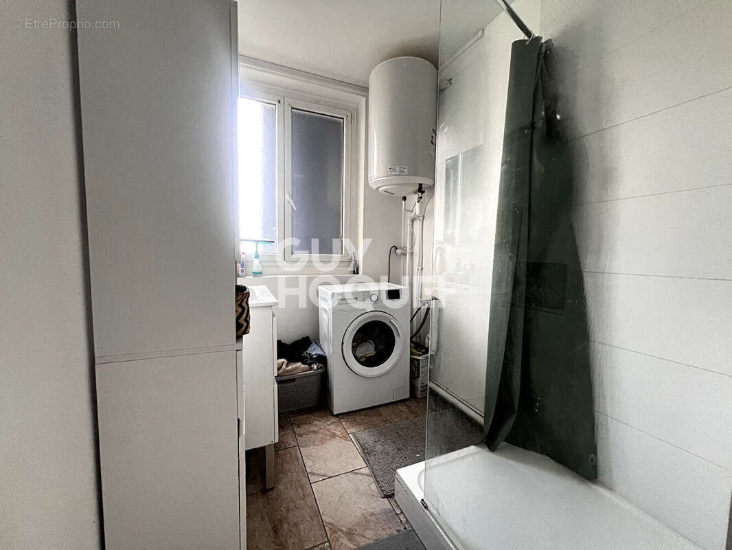 Appartement à ROSNY-SOUS-BOIS