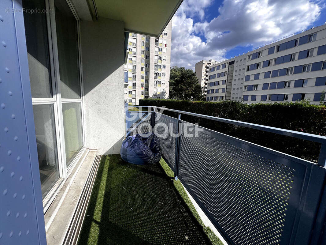 Appartement à ROSNY-SOUS-BOIS