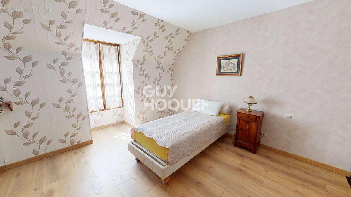 Maison à LES PAVILLONS-SOUS-BOIS