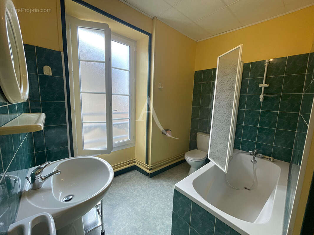 Maison à FONTENAY-LE-COMTE