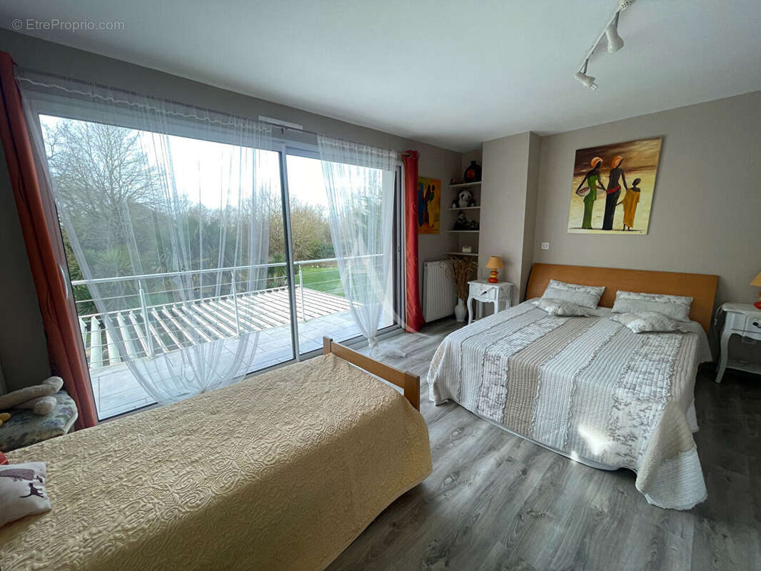 Maison à SAINT-PHILBERT-DE-GRAND-LIEU