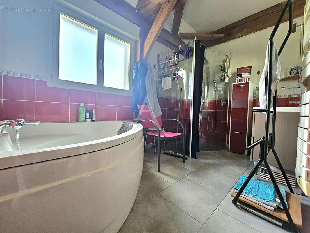 Maison à DOMPIERRE-SUR-AUTHIE