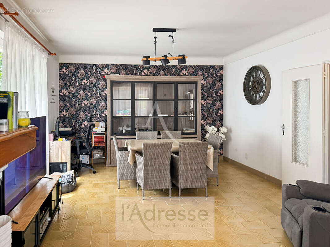 Maison à SAINT-MARTIN-LE-REDON