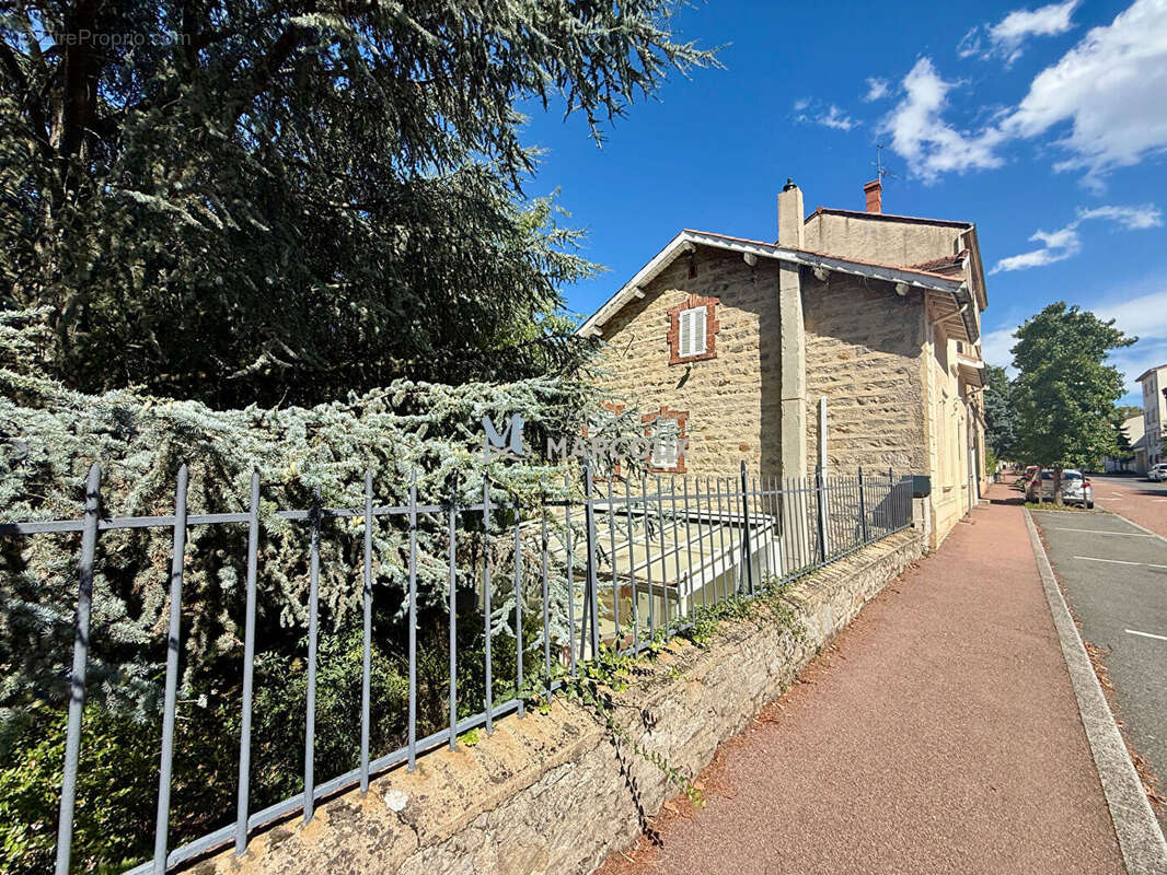 Maison à MONTBRISON