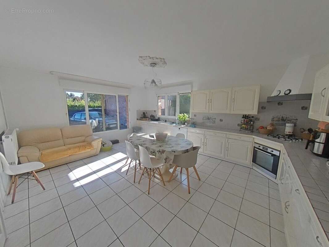 Maison à WATTIGNIES