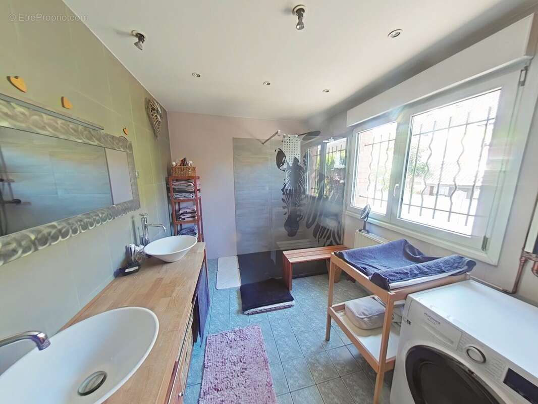 Maison à WATTIGNIES