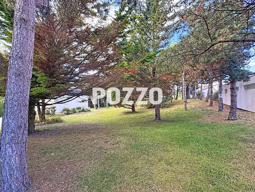 Maison à JULLOUVILLE