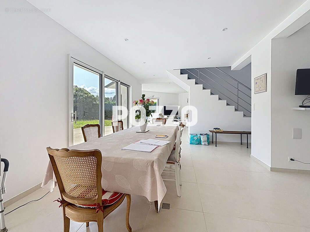 Maison à AGON-COUTAINVILLE