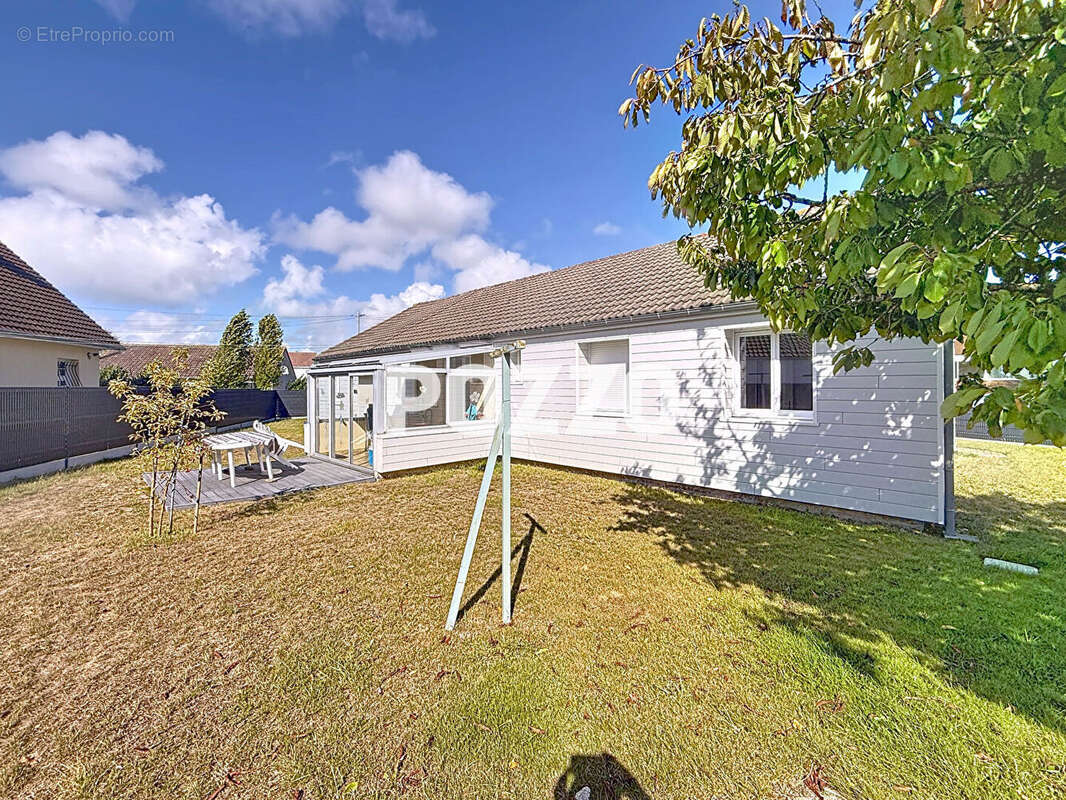 Maison à BREVILLE-SUR-MER