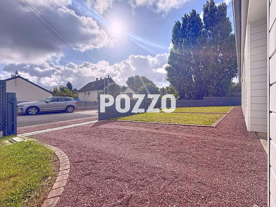 Maison à BREVILLE-SUR-MER