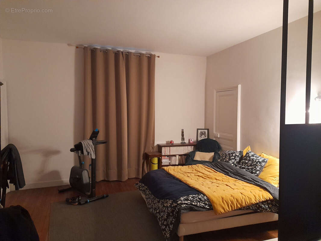 Maison à CHATEAU-GONTIER