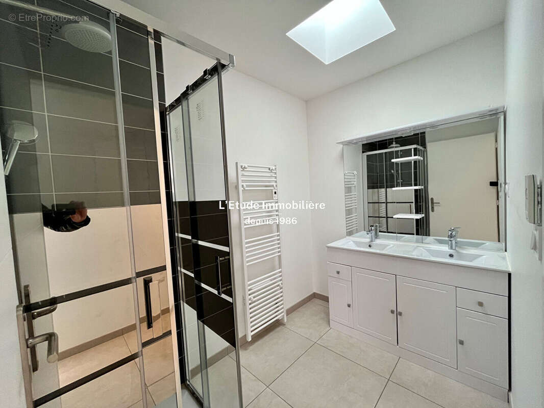 Maison à CHAMPAGNE-AU-MONT-D&#039;OR