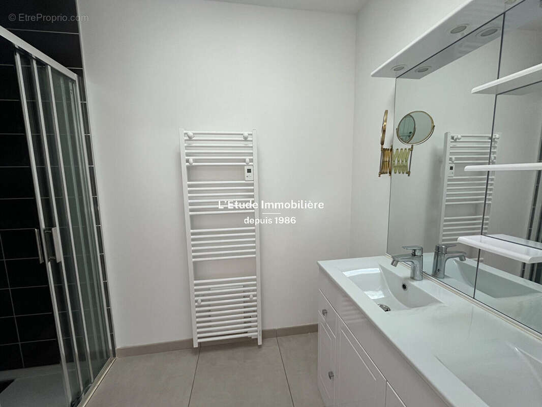 Maison à CHAMPAGNE-AU-MONT-D&#039;OR