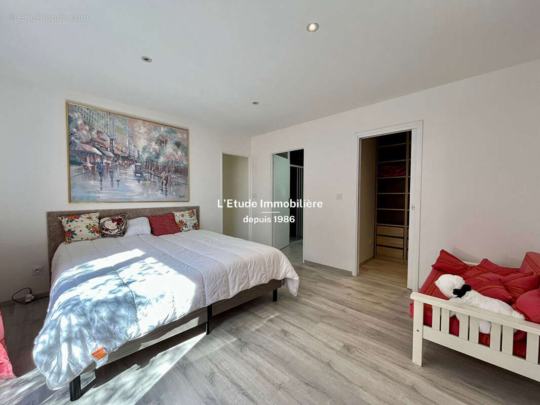 Maison à CHAMPAGNE-AU-MONT-D&#039;OR