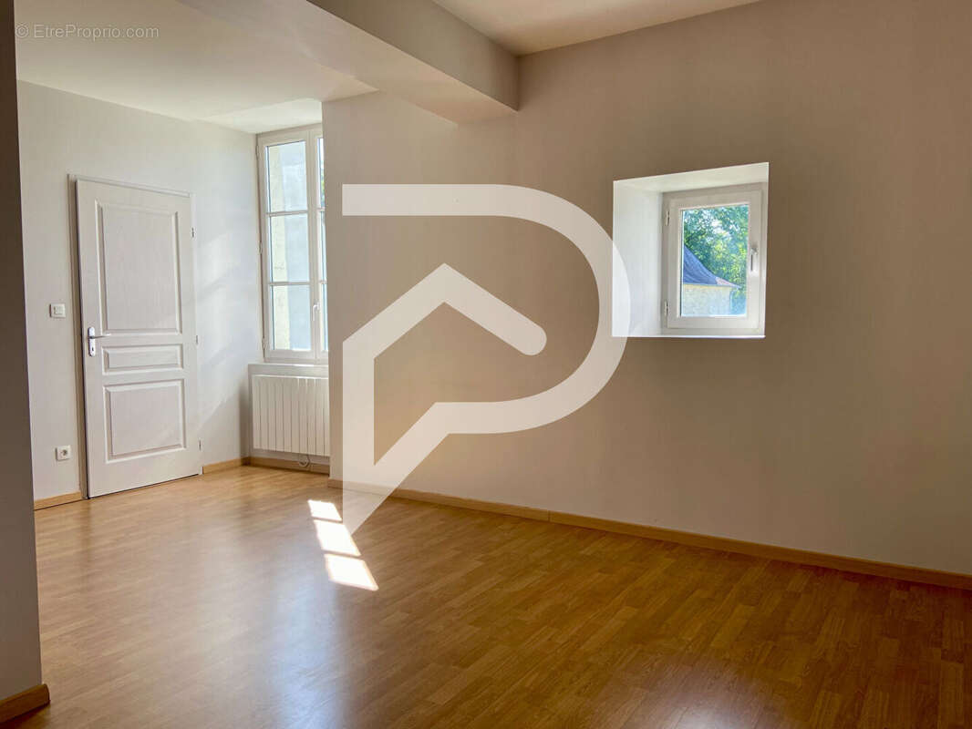 Appartement à OLORON-SAINTE-MARIE