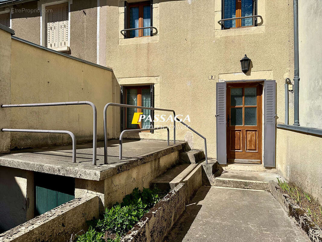 Maison à SAINT-GERMAIN-DU-TEIL