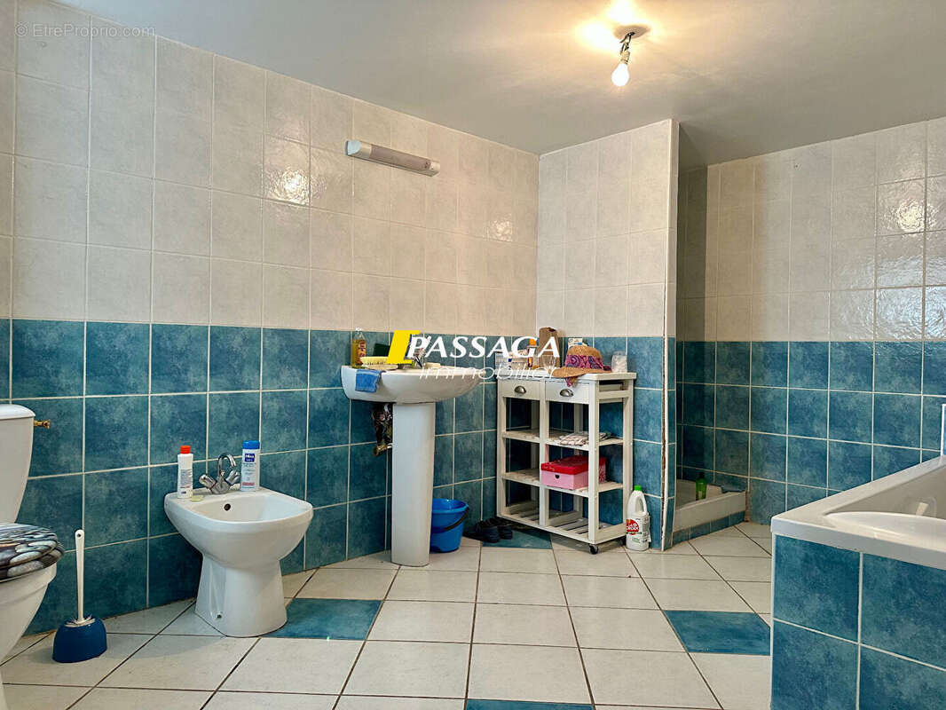 Maison à SEVERAC-LE-CHATEAU